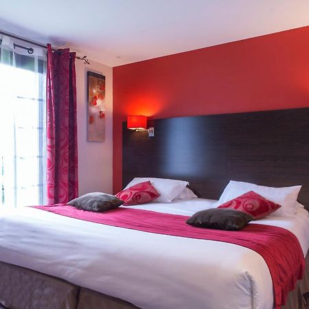 Hotel Restaurant Les Coquelicots, The Originals Relais Saint-Pardoux-l'Ortigier Esterno foto